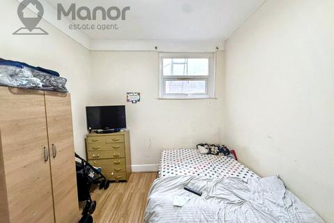 undefined, Dersingham Avenue, Manor Park, E12 6JX