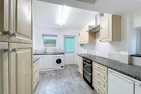 3 bedroom semi-detached house to rent, Dudley Road, Kenilworth