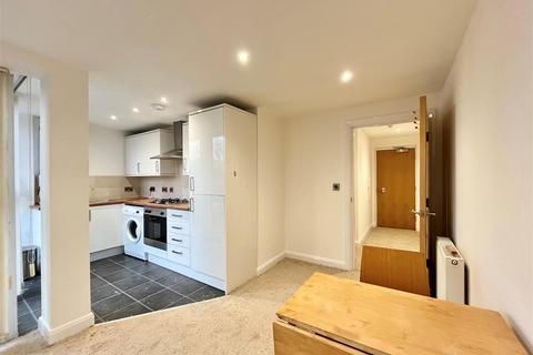 1 bedroom apartment to rent, Cotton Square, Claremont Road
