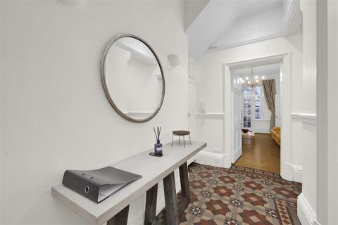2 bedroom flat to rent, Mount Road, London NW4