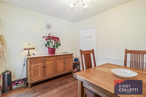 2 bedroom semi-detached house for sale, Westlea Road, Broxbourne