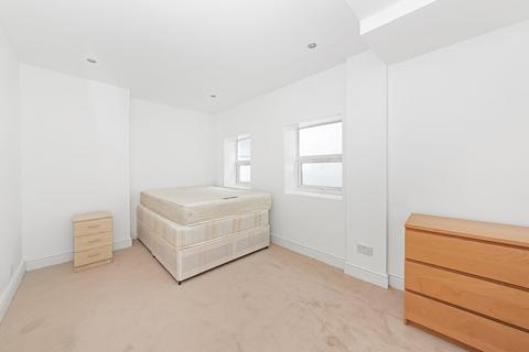 3 bedroom apartment for sale, Norwood High Street, West Norwood, London, SE27