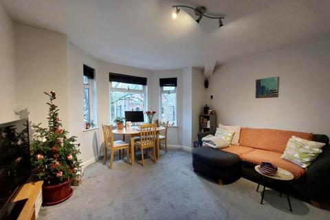 1 bedroom flat to rent, Range Road, Manchester M16
