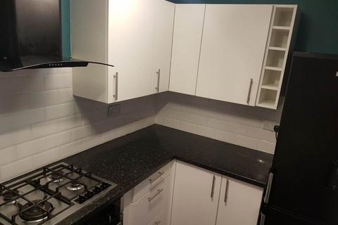 1 bedroom flat to rent, Range Road, Manchester M16