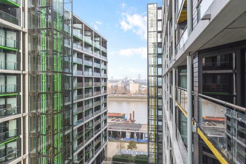 1 bedroom apartment for sale, Riverlight Quay, Nine Elms, SW11