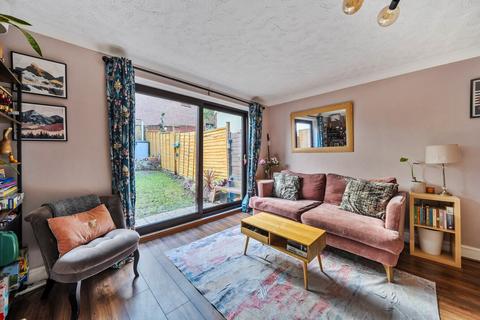 2 bedroom terraced house for sale, Cuthbert Gardens, South Norwood, London, SE25