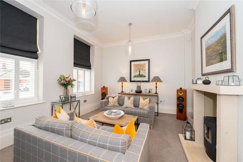 5 bedroom semi-detached house for sale, London Road, Worcester, Worcestershire