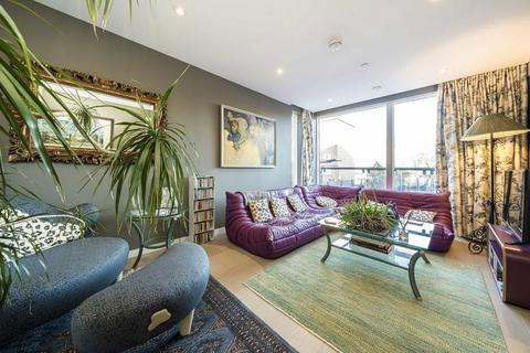 3 bedroom end of terrace house for sale, Hilary Mews, London SE1