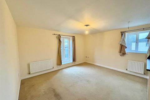 2 bedroom apartment to rent, Hansen Gardens, Hedge End, Southampton, Hampshire, SO30