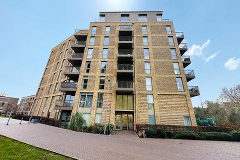 3 bedroom flat for sale, Dixie Court, Adenmore Road, London, SE6