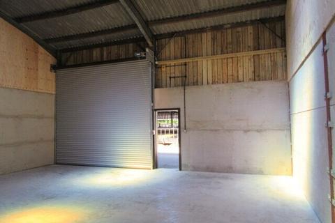 Industrial development to rent, Building 1, Bognor Rd Warnham RH12 3ZG