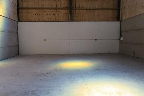Industrial development to rent, Building 1, Bognor Rd Warnham RH12 3ZG