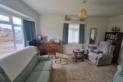 2 bedroom detached bungalow for sale, April Close, Exmouth, EX8 4QE