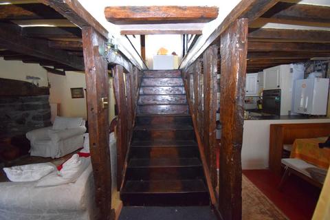 2 bedroom cottage for sale, High Street, Llandrillo