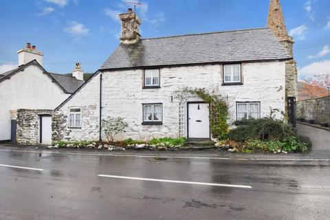2 bedroom cottage for sale, High Street, Llandrillo