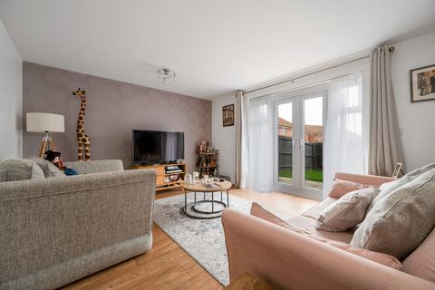 3 bedroom semi-detached house for sale, Taunton Road, Bourne, PE10
