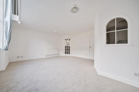 2 bedroom maisonette for sale, Yew Tree Court, Truro, TR1
