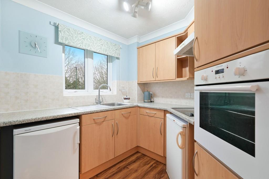 Delacy court (
