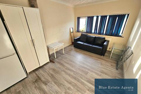 undefined, Kingsley Road, Hounslow, TW3