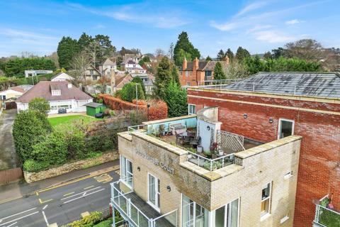 undefined, Cainscross Road, Stroud, Gloucestershire, GL5