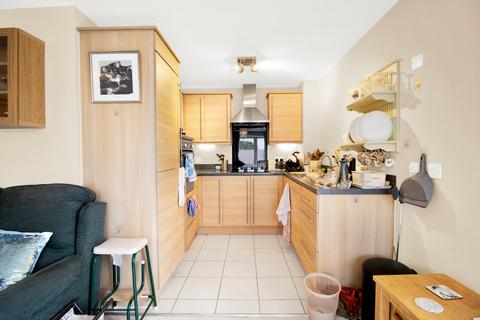 1 bedroom apartment for sale, Cainscross Road, Stroud, Gloucestershire, GL5