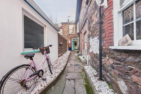 4 bedroom house for sale, PERFECT TWO GENERATIONAL LIVING