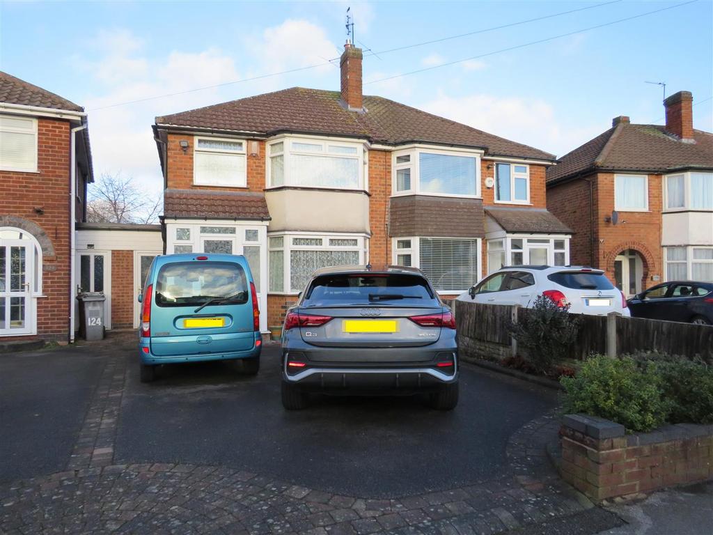 122 Wyckham Road.jpg