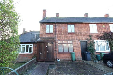 undefined, Amersham Close, RM3