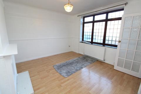 undefined, Amersham Close, RM3