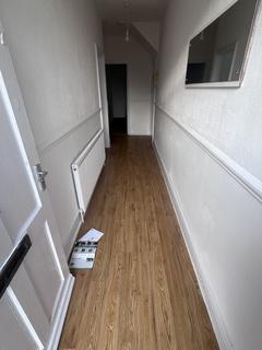 2 bedroom apartment to rent, Rothbury Terrace, NEWCASTLE UPON TYNE NE6