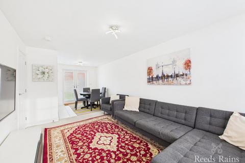 3 bedroom detached house for sale, Blenheim Avenue, East Yorkshire HU15