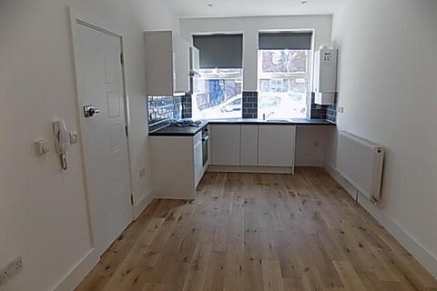2 bedroom flat to rent, Bavaria Road - Flat A, Hornsey, London, N19