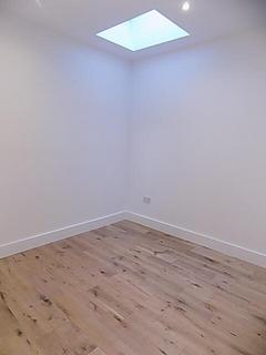 2 bedroom flat to rent, Bavaria Road - Flat A, Hornsey, London, N19