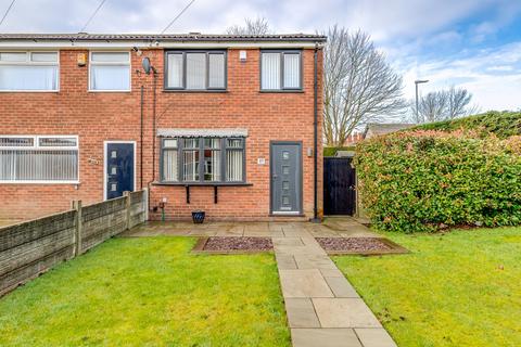 3 bedroom end of terrace house for sale, Victoria Road, Wigan WN2