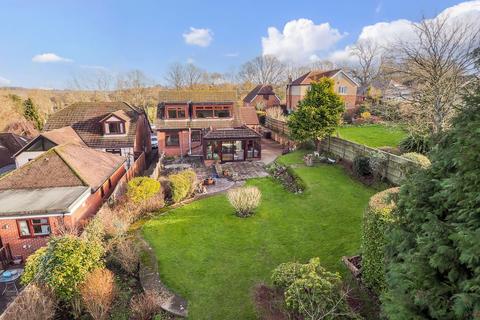 5 bedroom detached house for sale, HOADS HILL, WICKHAM