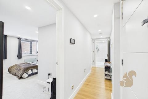 2 bedroom ground floor flat for sale, Moss Road, Stanway