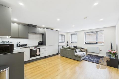 2 bedroom ground floor flat for sale, Moss Road, Stanway