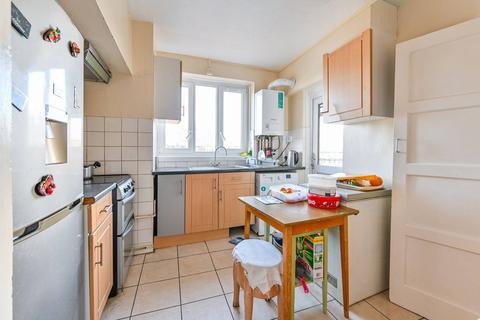 Green Lanes, N4, Finsbury Park, London, N4