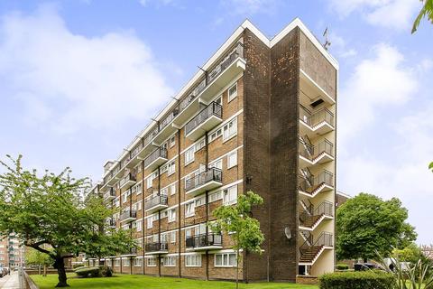 St Saviours Estate, Bermondsey, London, SE1