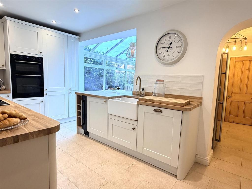 Breakfast kitchen