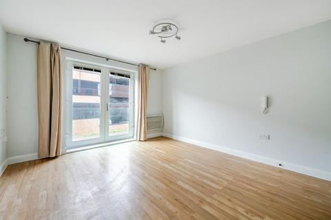 1 bedroom flat for sale, Banbury,  Oxfordshire,  OX16