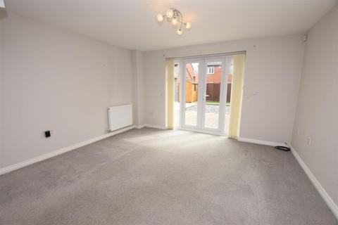 2 bedroom semi-detached house to rent, Levetts Close, Stenson Fields, Derby, Derbyshire, DE24 3EU