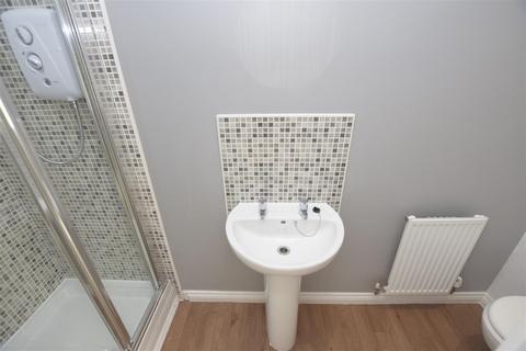 2 bedroom semi-detached house to rent, Levetts Close, Stenson Fields, Derby, Derbyshire, DE24 3EU