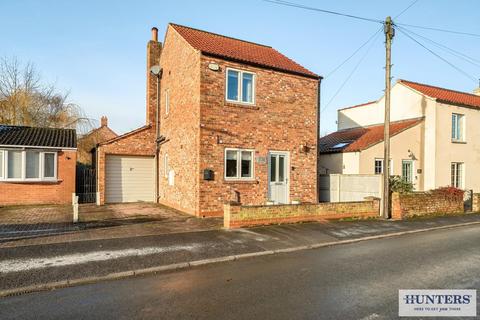 undefined, Moor End, Kelfield, York