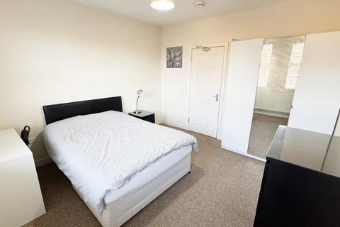 House share to rent, Ordnance Road, Enfield Lock Station, EN3