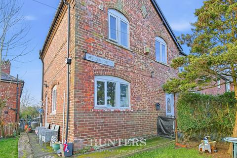 Weldon Drive, Blackely, Manchester, M9