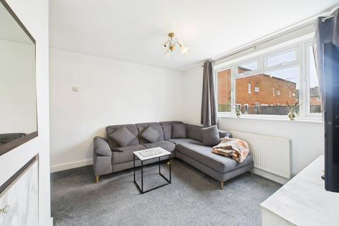 2 bedroom end of terrace house for sale, Valon Road, Arborfield, Reading, Berkshire, RG2