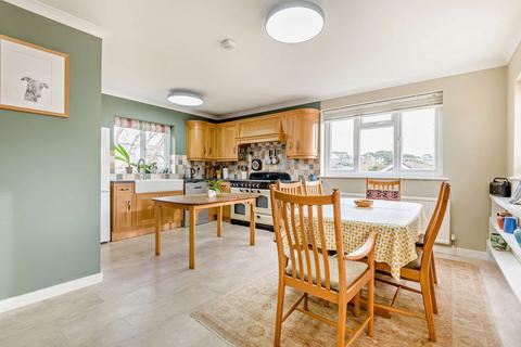 4 bedroom detached bungalow for sale, Ross-on-wye HR9