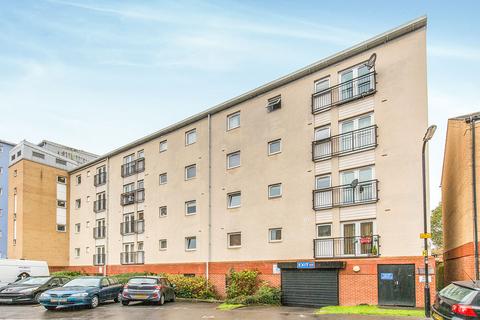 2 bedroom flat to rent, White Star Place, Southampton SO14