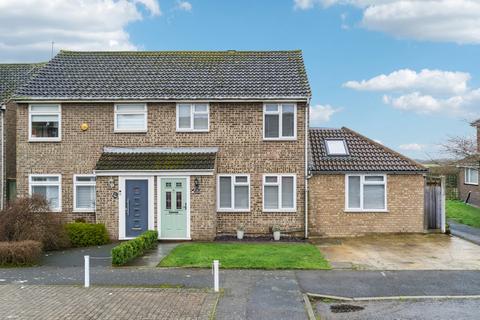 4 bedroom semi-detached house for sale, Leas Drive, Iver SL0